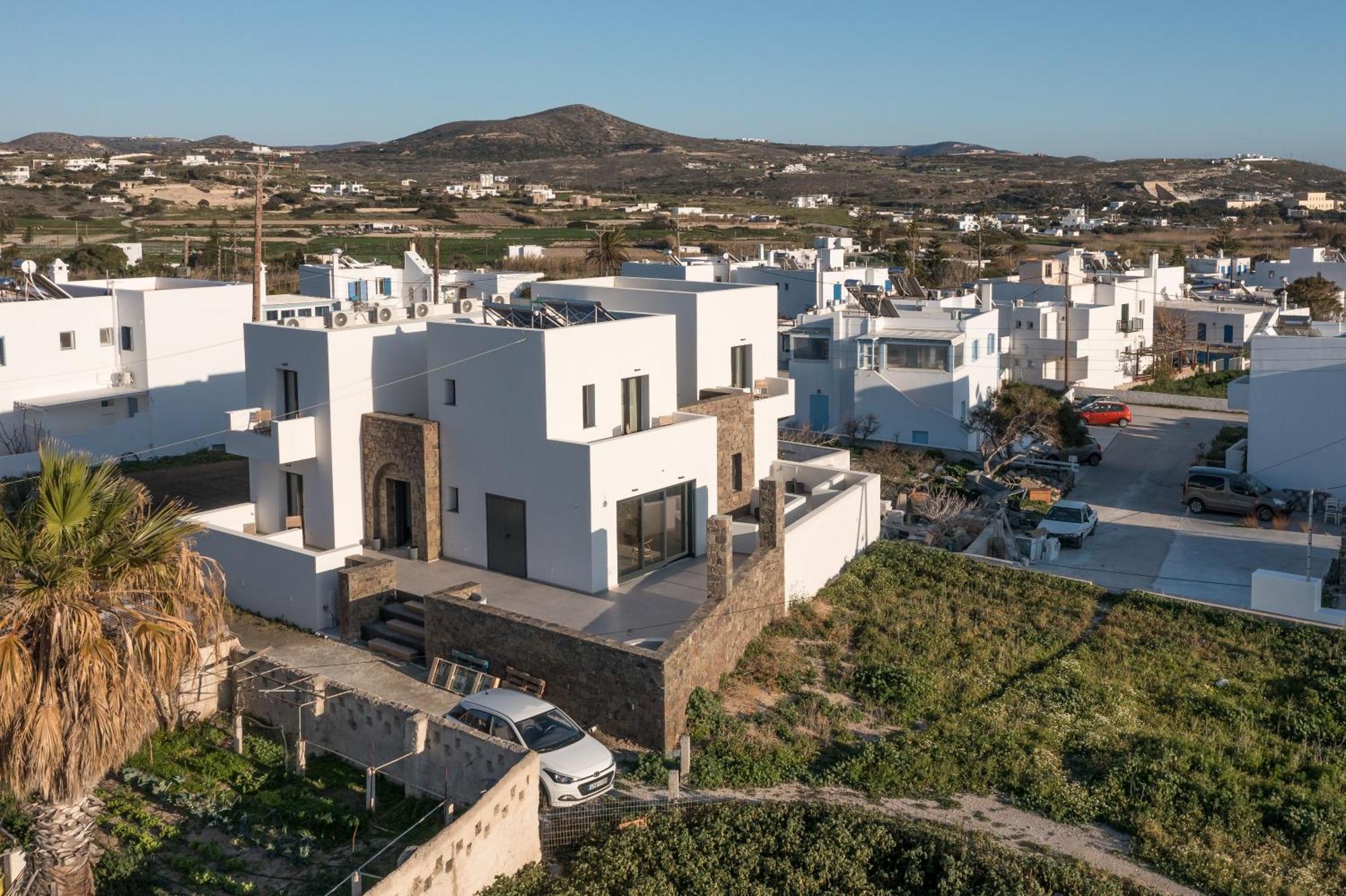 Afroessa Milos Adamantas  Bagian luar foto